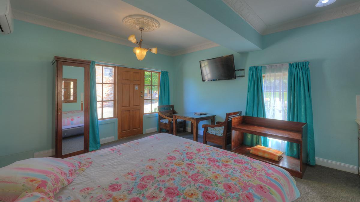 Hatchers Manor 4*